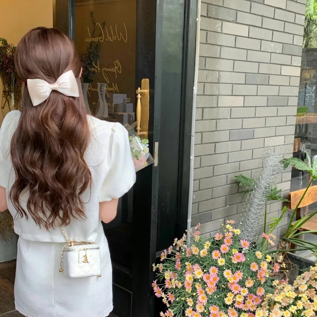 我被竹马偏爱了